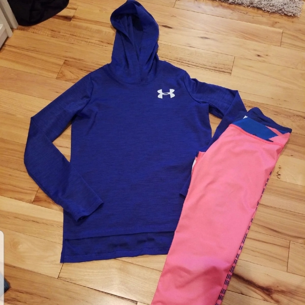Girls Youth Medium Under Armour Set